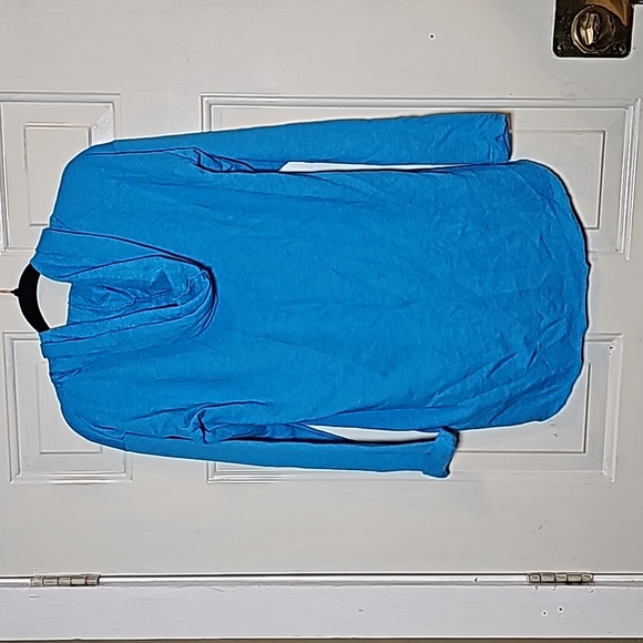 VS PINK Pullover Hoodie - Picture 3 of 3